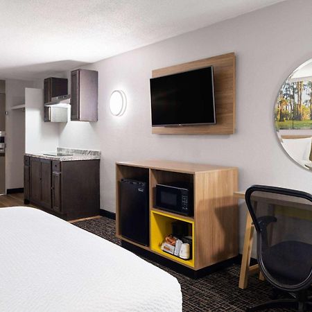 Days Inn By Wyndham Salisbury, Nc מראה חיצוני תמונה